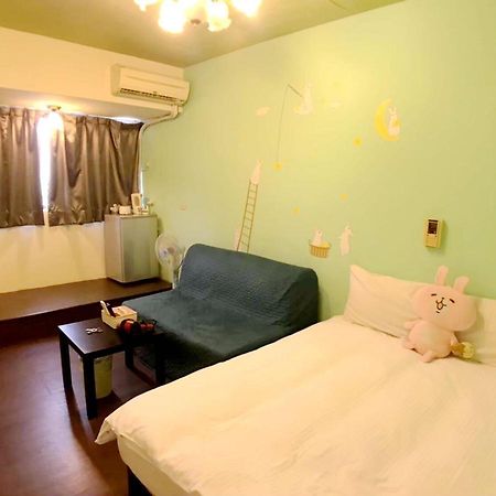 Happines Trip Inn Тайчжун Экстерьер фото